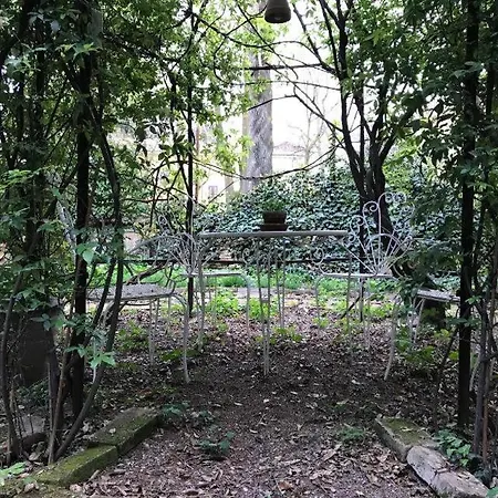 Casa Luminosa Con Giardino In Centro Storico * Reggio nell'Emilia
