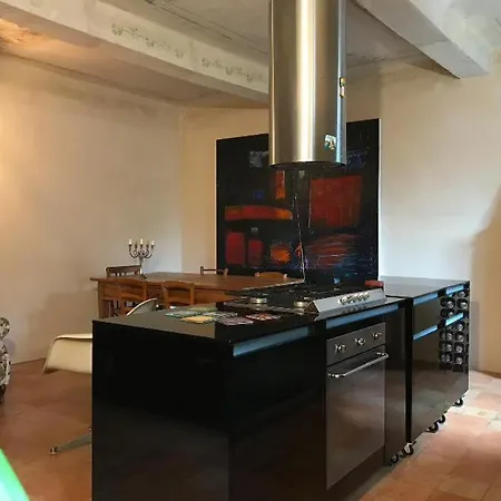 Διαμέρισμα Casa Luminosa Con Giardino In Centro Storico *